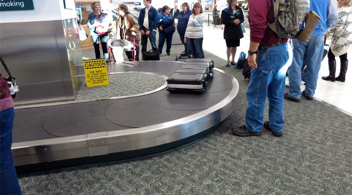 Airport Baggage Conveyor Belt System