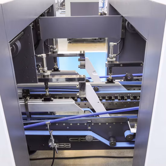 Automatic Corrugated Box Cardboard Folding Gluing Machine Box Gluing Machine Carton Box Fold Gluing Machine 4